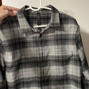 Lululemon Button Down Shirt Mens